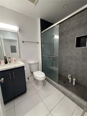 1213 W 24th, Los Angeles, California 90007