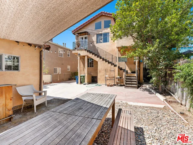 1652 Talmadge Street, Los Angeles, California 90027
