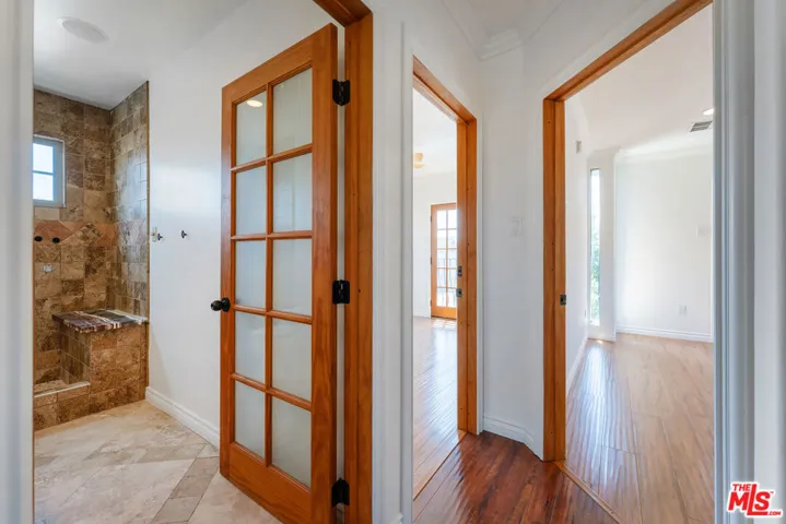 1652 Talmadge Street, Los Angeles, California 90027