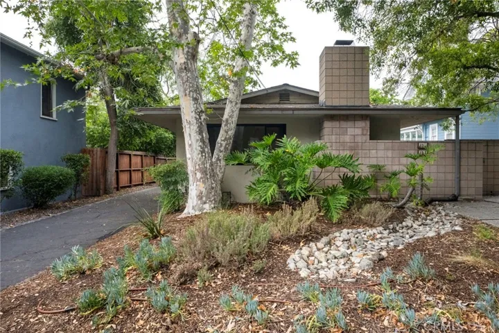 361 W 6th Street, Claremont, California 91711