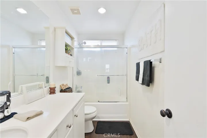 44328 Apache Plume, Lancaster, California 93536