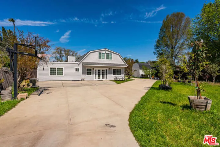22701 Erwin Street, Woodland Hills, California 91367