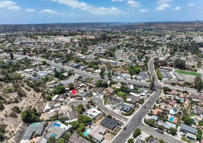 7118 Conestoga, San Diego, California 92120