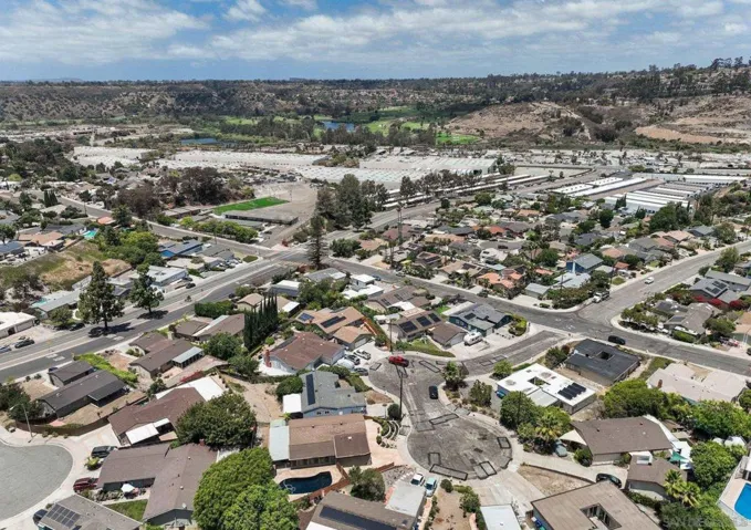 7118 Conestoga, San Diego, California 92120