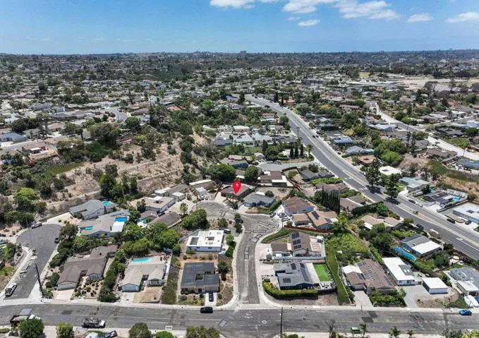 7118 Conestoga, San Diego, California 92120