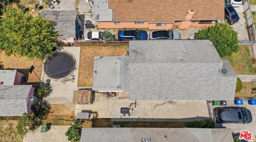 220 E 64th Street, Los Angeles, California 90003