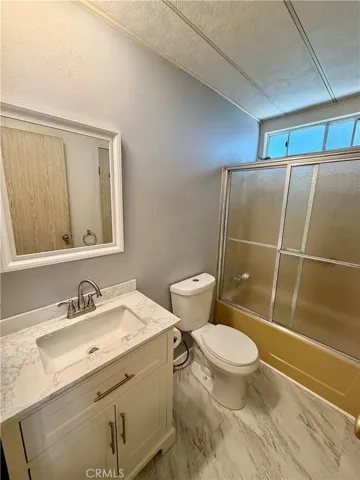 10465 Frontier, Cherry Valley, California 92223