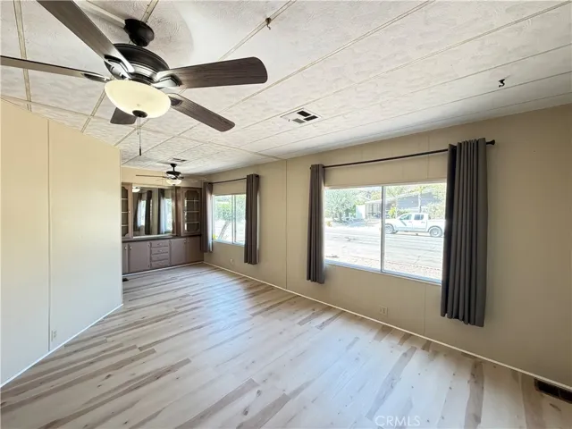 10465 Frontier, Cherry Valley, California 92223