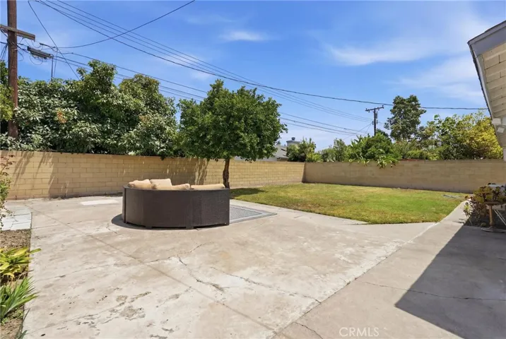 Spacious Backyard