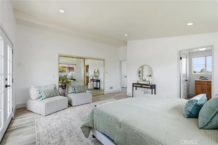2nd Floor Master Bedroom #4