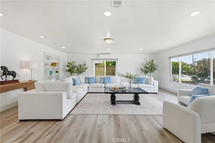 Spacious Living Room with a lot of natural light