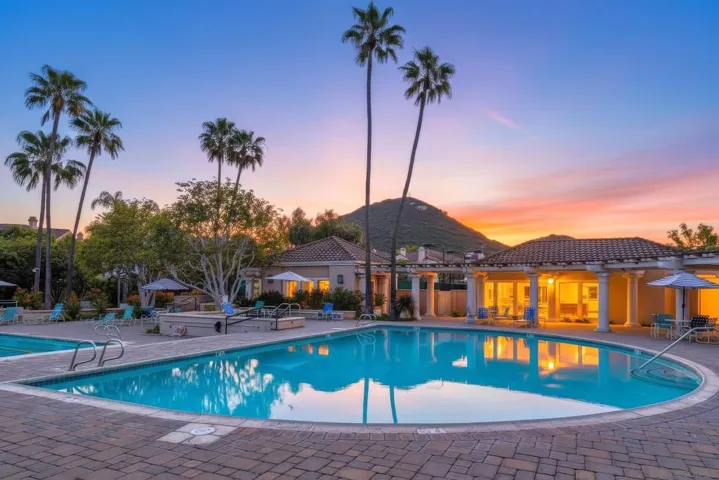 18585 Caminito Pasadero 427, San Diego, California 92128