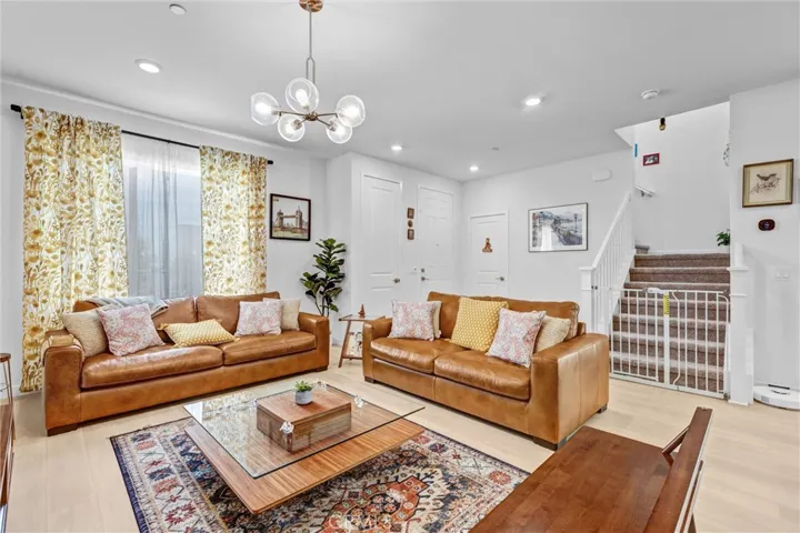 27676 Symphony, Valencia, California 91381