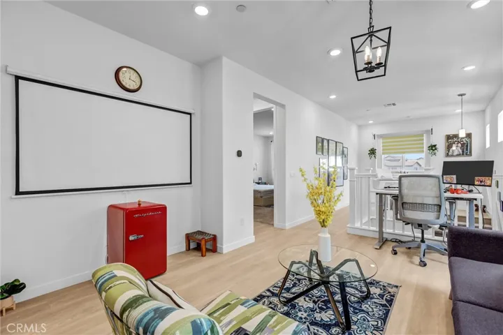 LOFT