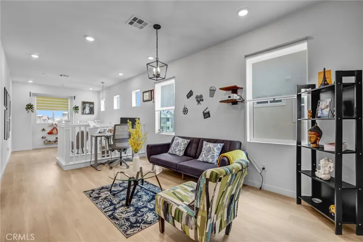 LOFT