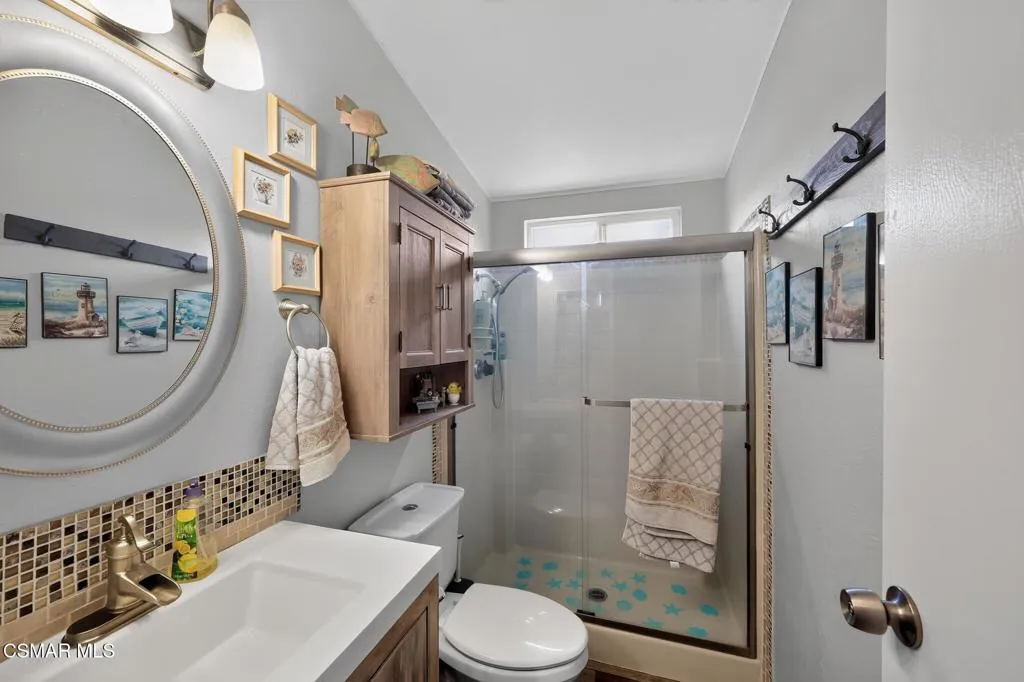 59_2400_Cienaga_St-Bathroom-1434
