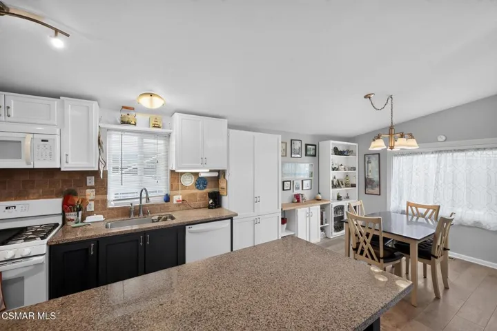 39_2400_Cienaga_St-Kitchen-1426​​‌​​​​‌​​‌‌​​‌​​​‌‌​​​‌​​‌‌​​‌‌​​‌‌​​​​