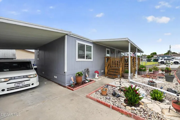 09_2400_Cienaga_St-Exterior-1395