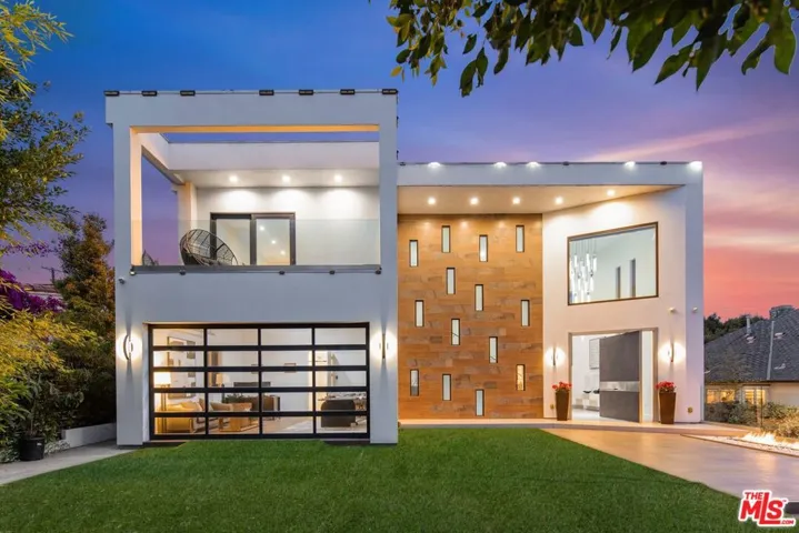 12443 W Sunset Boulevard, Los Angeles, California 90049