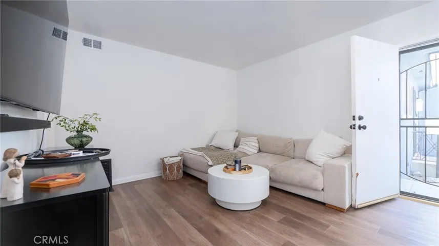 8812 8816 Ramsgate Avenue, Los Angeles, California 90045