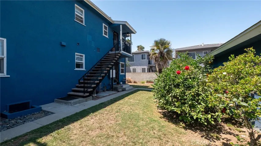 8812 8816 Ramsgate Avenue, Los Angeles, California 90045