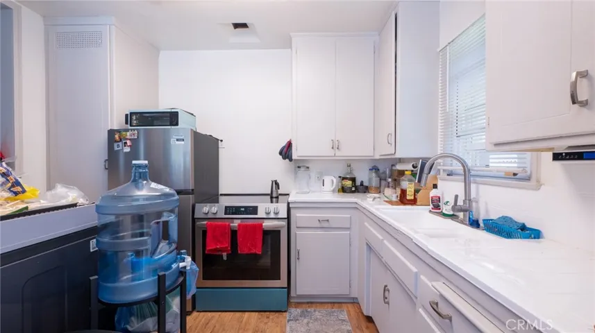 8812 8816 Ramsgate Avenue, Los Angeles, California 90045