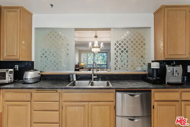2132 Century Park Lane 303, Los Angeles, California 90067