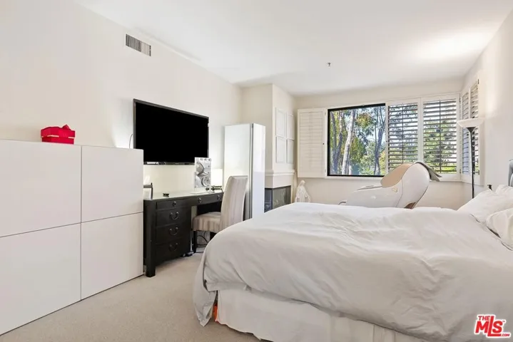 2132 Century Park Lane 303, Los Angeles, California 90067