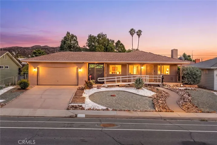 29078 Bradley Road, Menifee, California 92586