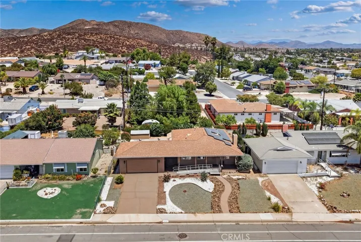 29078 Bradley Road, Menifee, California 92586