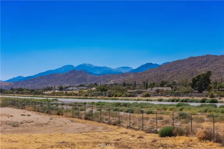 6770 Lindbergh Lane, Yucca Valley, California 92284