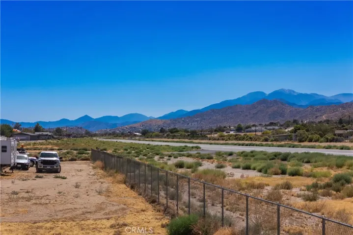 6770 Lindbergh Lane, Yucca Valley, California 92284