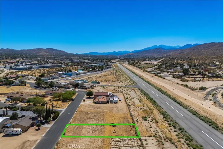 6770 Lindbergh Lane, Yucca Valley, California 92284