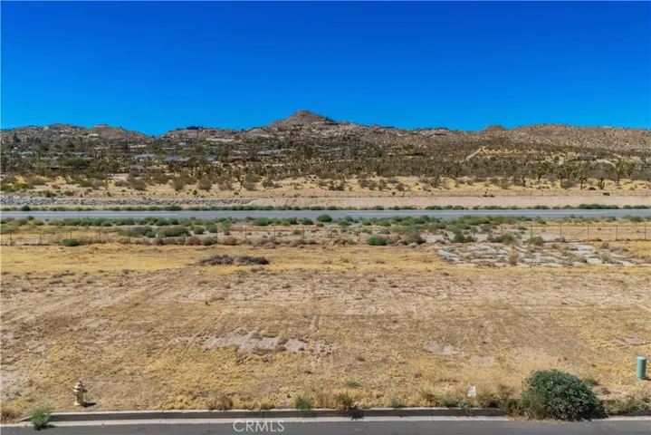 6770 Lindbergh Lane, Yucca Valley, California 92284