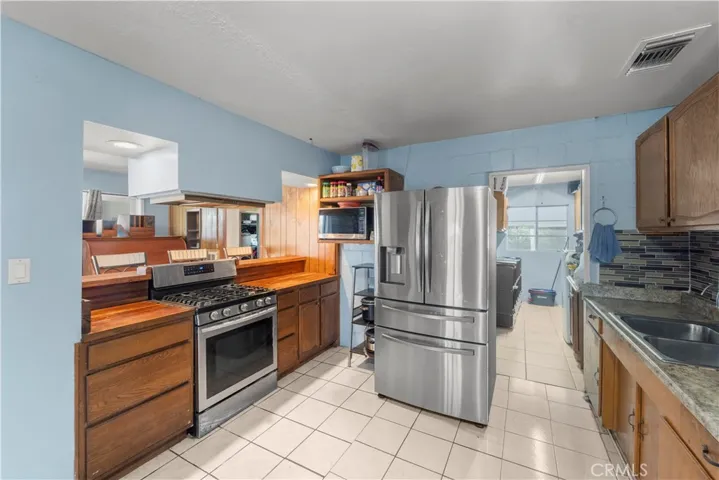 36769 Richards Lane, Barstow, California 92311