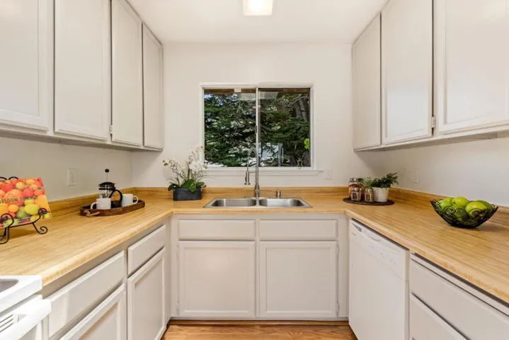 2363 Irving Avenue, Monterey, California 93940