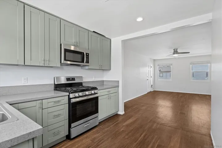 376 Park Way, Chula Vista, California 91910