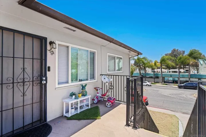 376 Park Way, Chula Vista, California 91910