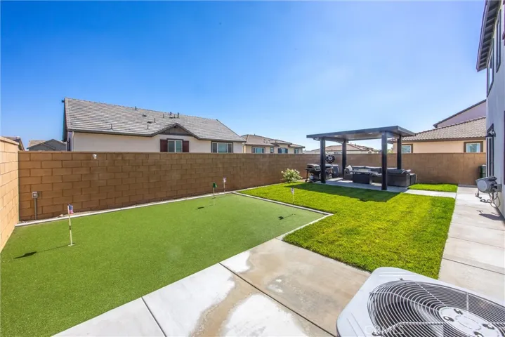 16723 Yarrow Lane, Fontana, California 92336