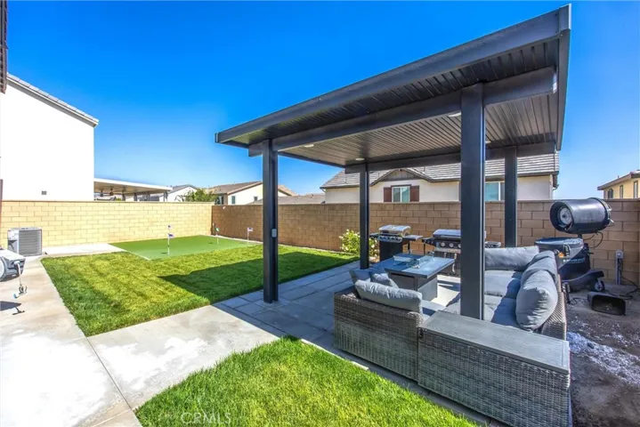 16723 Yarrow Lane, Fontana, California 92336