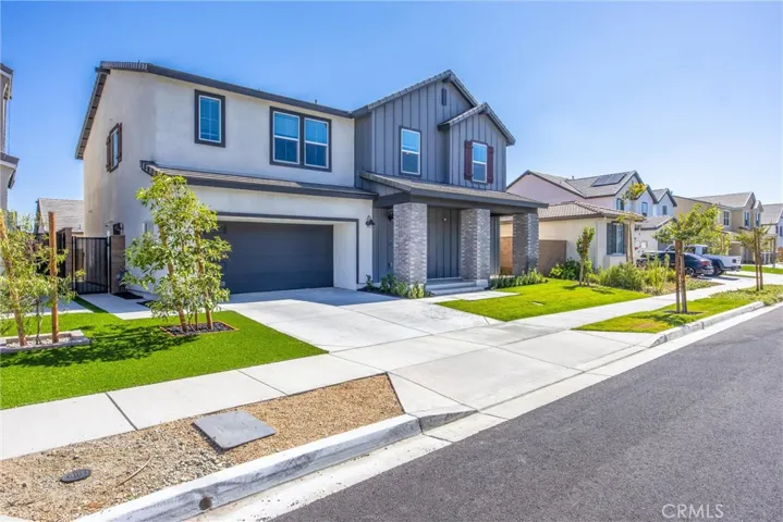 16723 Yarrow Lane, Fontana, California 92336