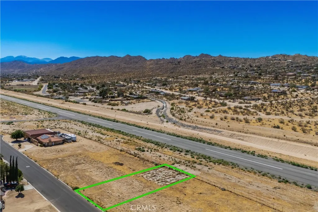 6768 Lindbergh Lane, Yucca Valley, California 92284 — photo 4