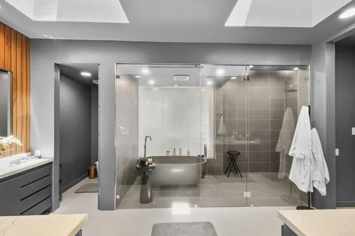 Primary Bath