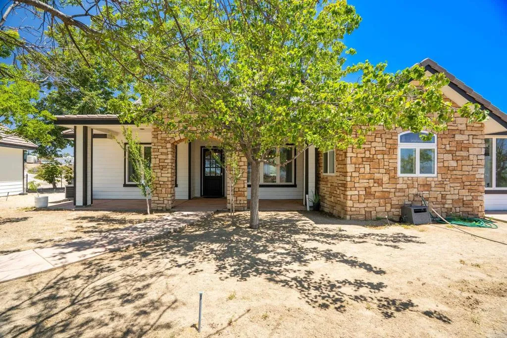 44075 Timber Trail, Hemet, California 92544 — photo 4