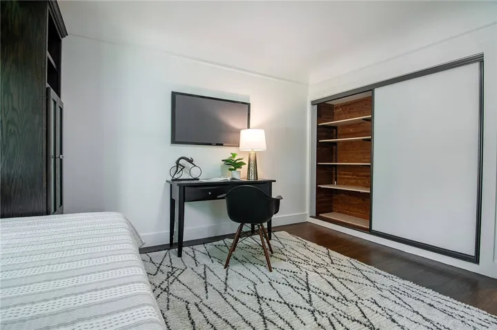 442 S Lamer Street, Burbank, California 91506