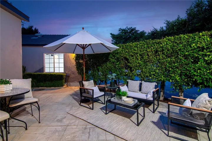 442 S Lamer Street, Burbank, California 91506