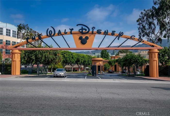 442 S Lamer Street, Burbank, California 91506