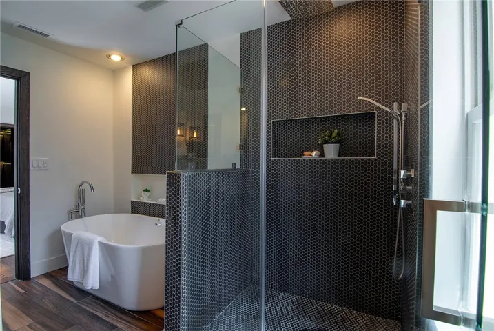 442 S Lamer Street, Burbank, California 91506