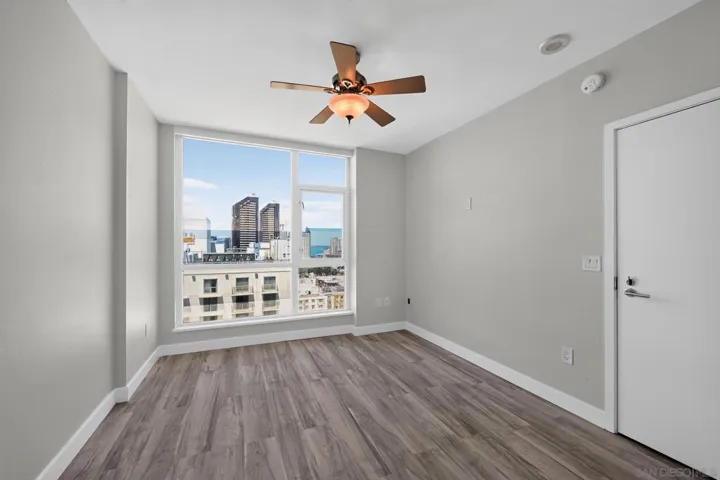 325 7th 1905, San Diego, California 92101