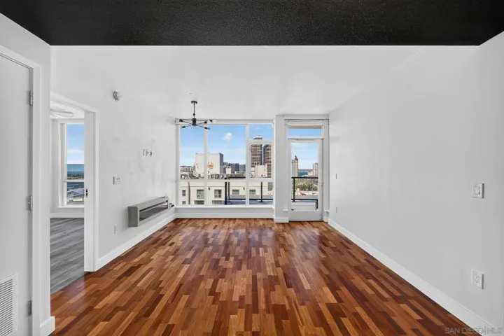 325 7th 1905, San Diego, California 92101